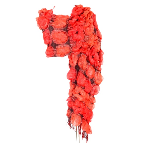 Reversible Red Puffy Bold Red Scarf - Picture 4 of 10
